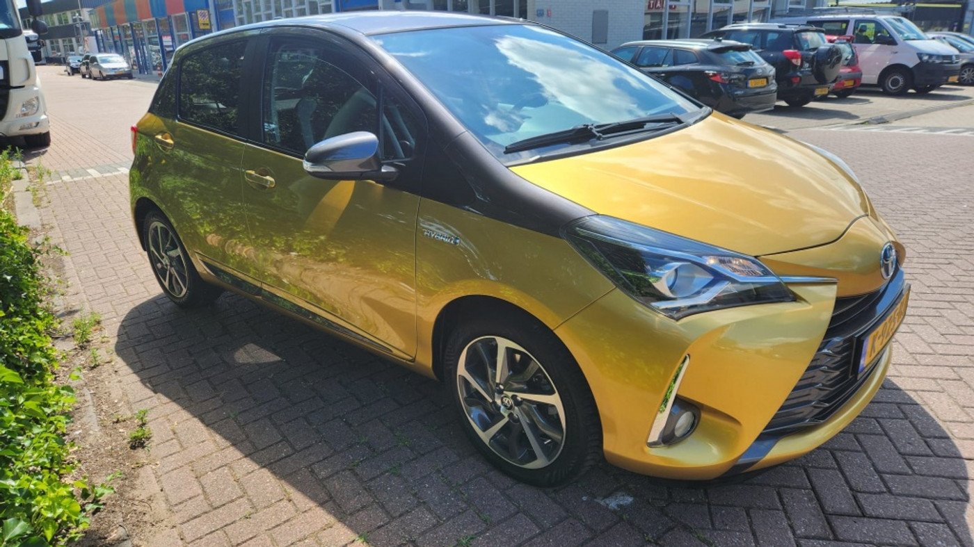 Foto van Toyota Toyota Yaris Hybrid