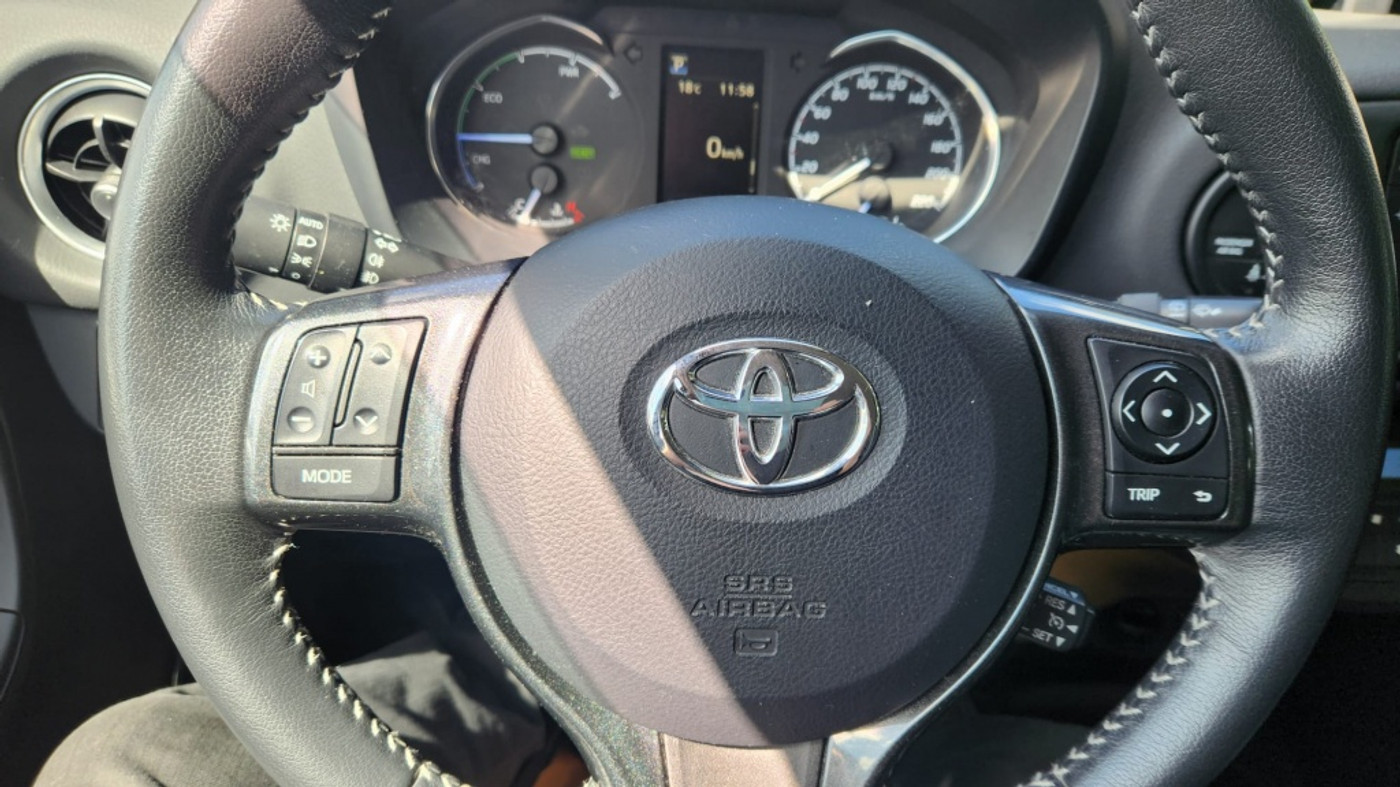 Foto van Toyota Toyota Yaris Hybrid