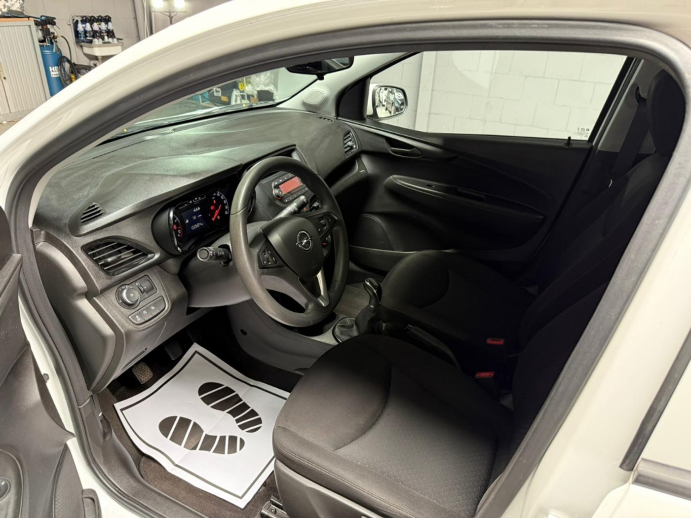 Foto van Opel Karl / Viva