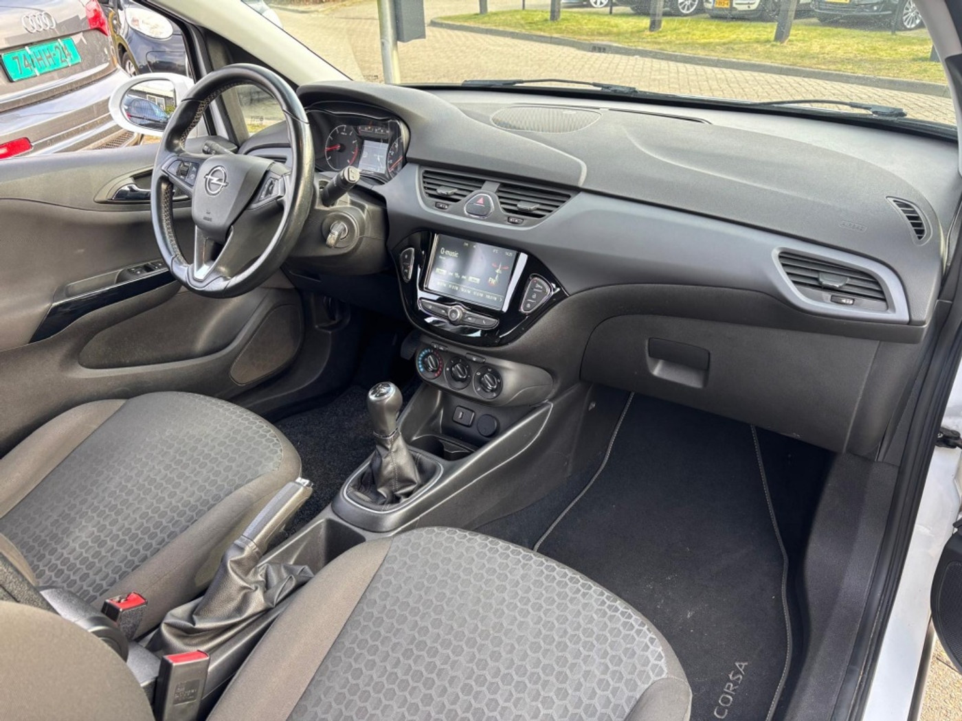 Foto van Opel Corsa-e