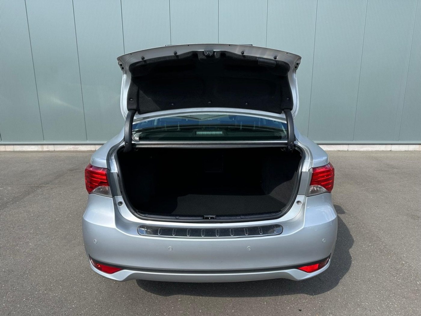 Foto van Toyota Toyota Avensis
