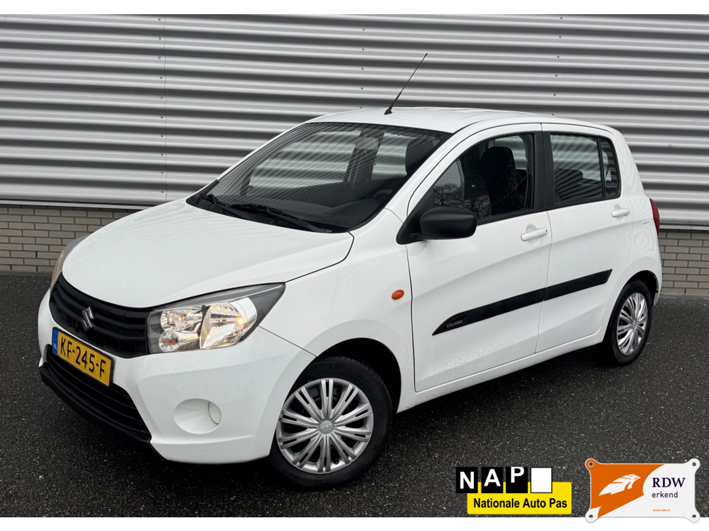 Suzuki Celerio 1.0 Comfort 2016 - voorkant
