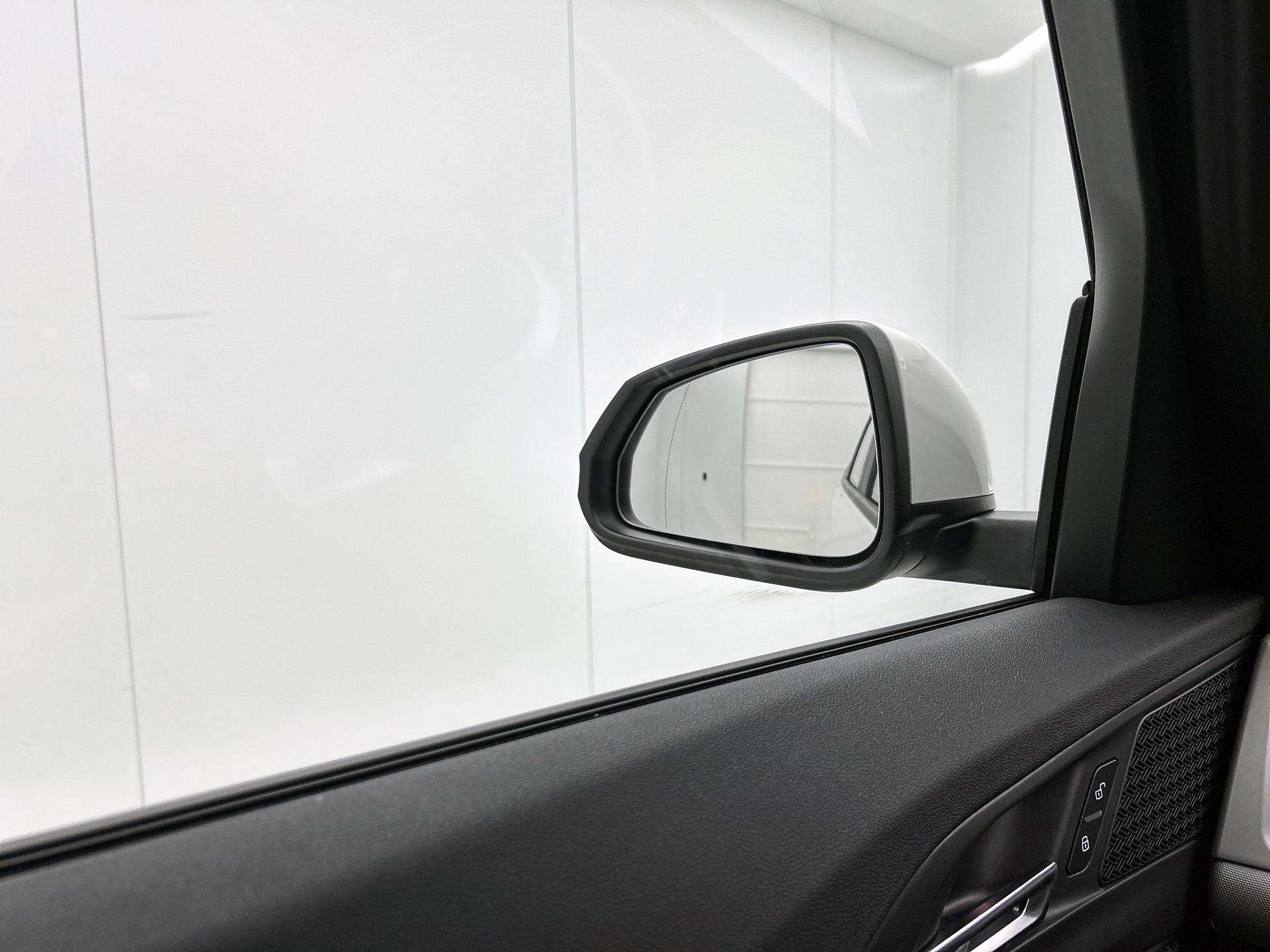 Foto van BMW Ix1
