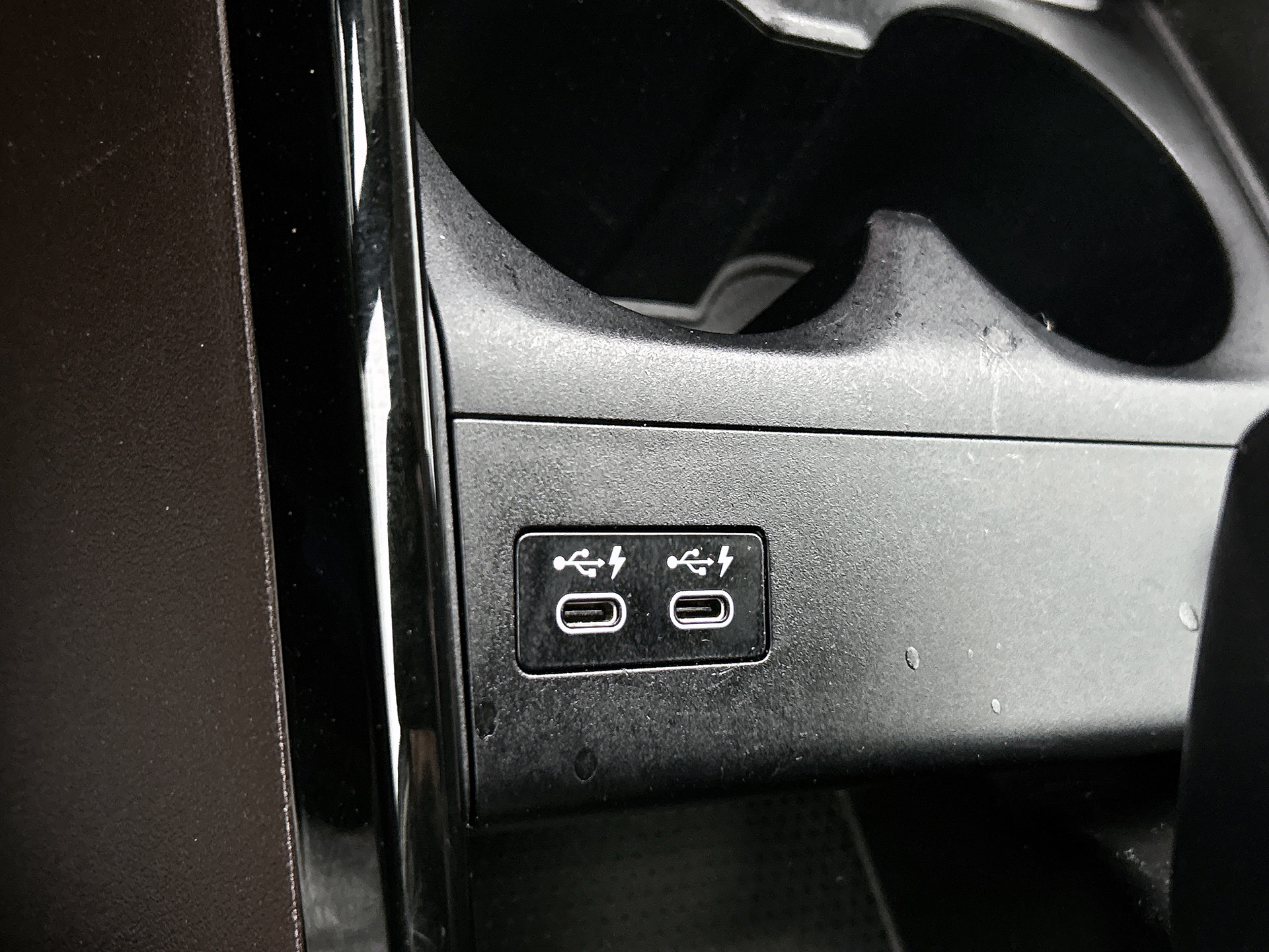 Foto van BMW Ix1