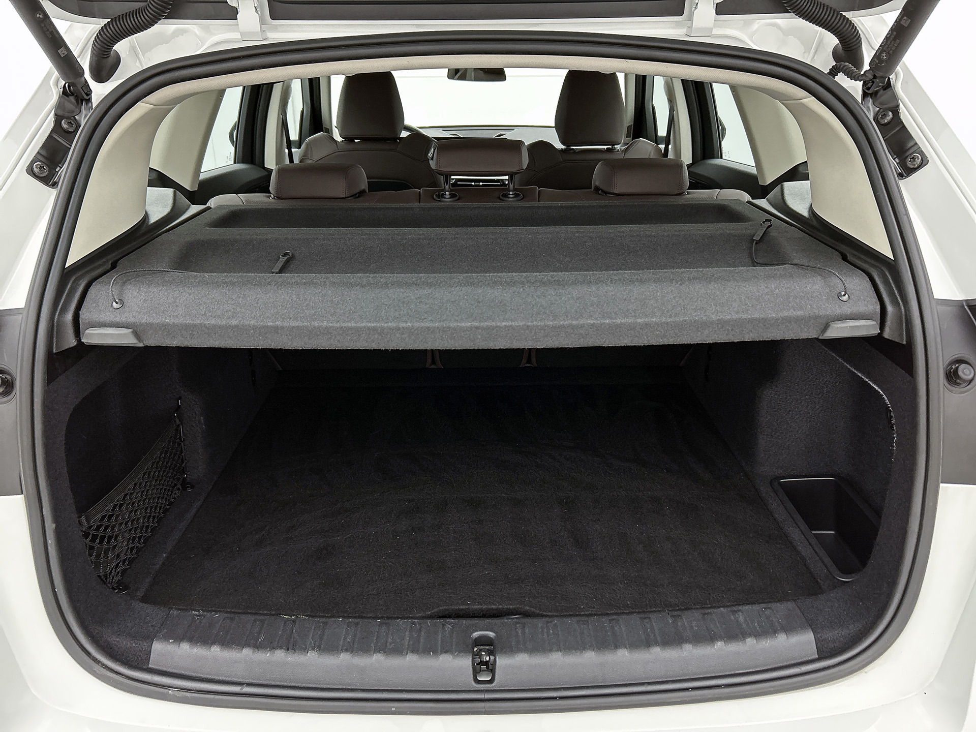 Foto van BMW Ix1