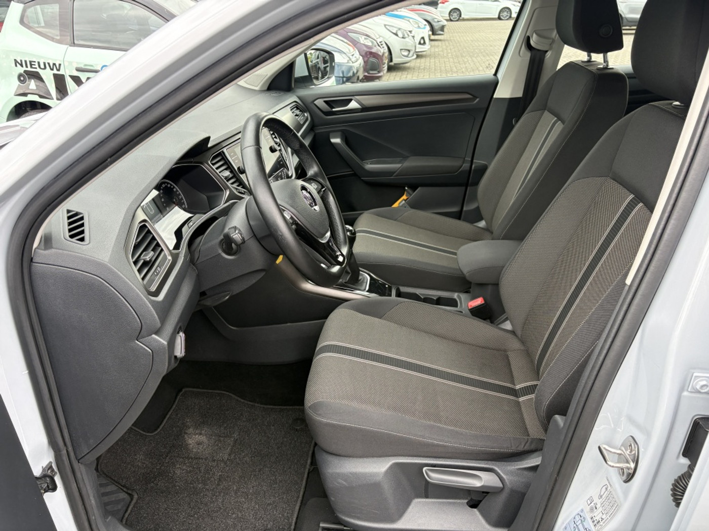 Foto van Volkswagen T-roc