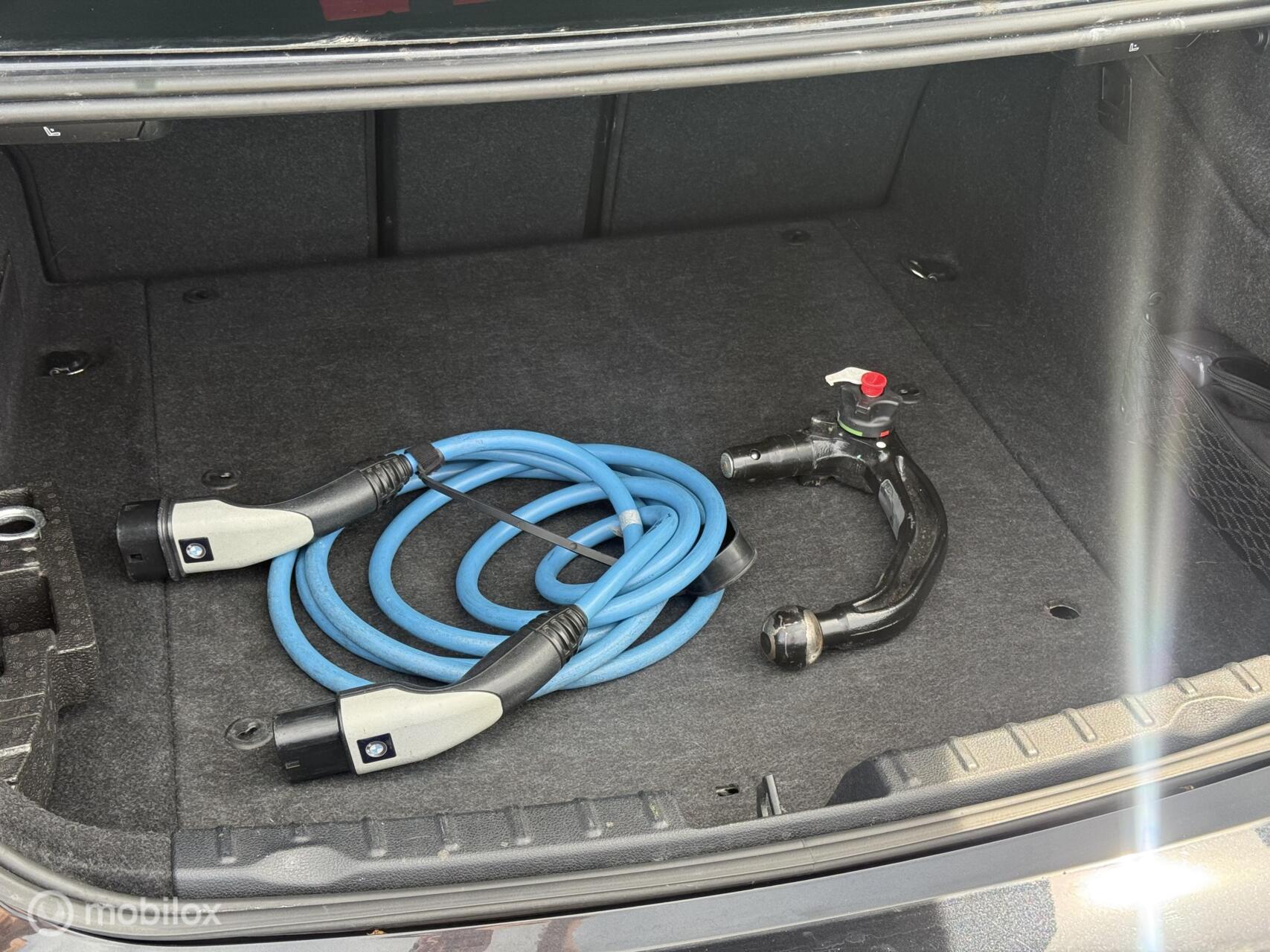 Foto van BMW 330e Iperformance