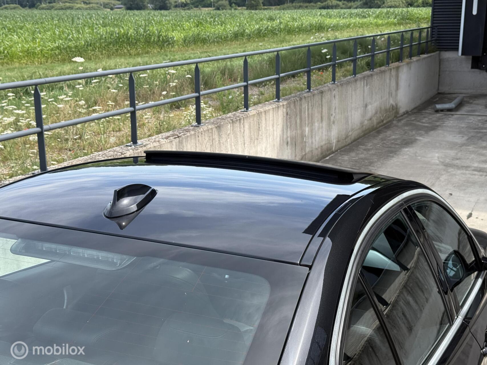 Foto van BMW 330e Iperformance