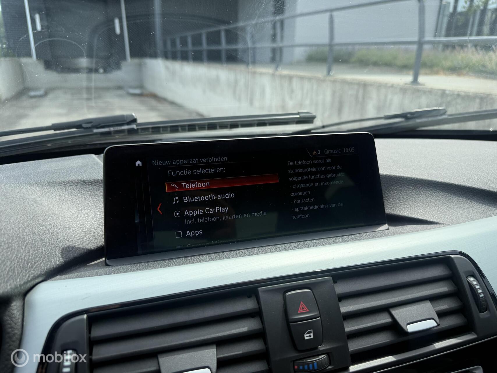 Foto van BMW 330e Iperformance