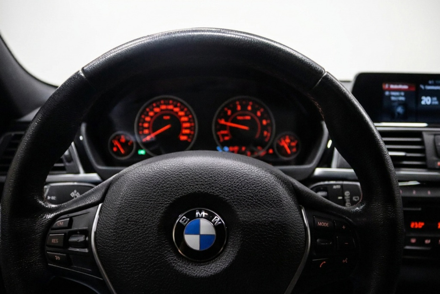 Foto van BMW 318i