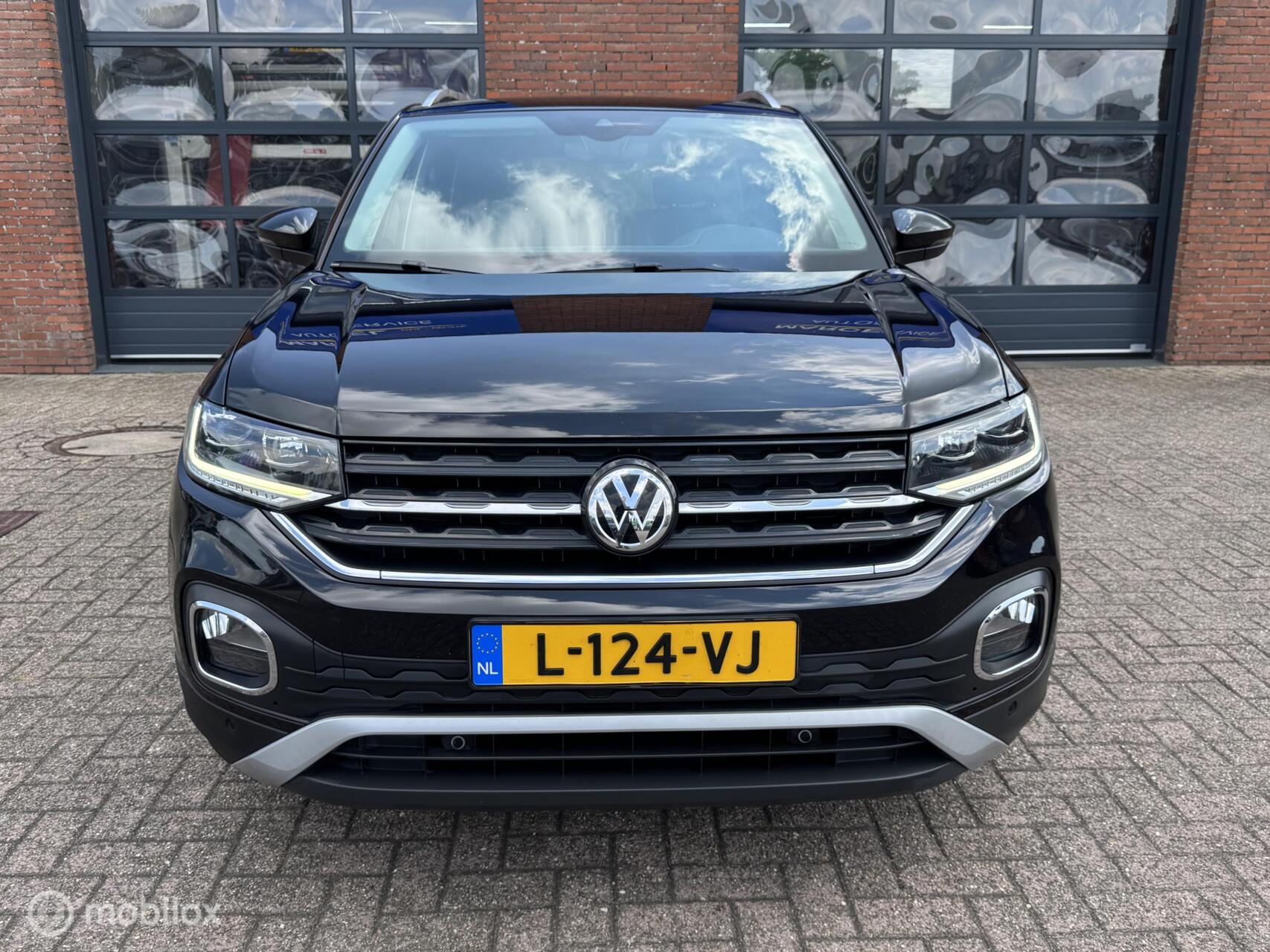 Foto van Volkswagen T-cross