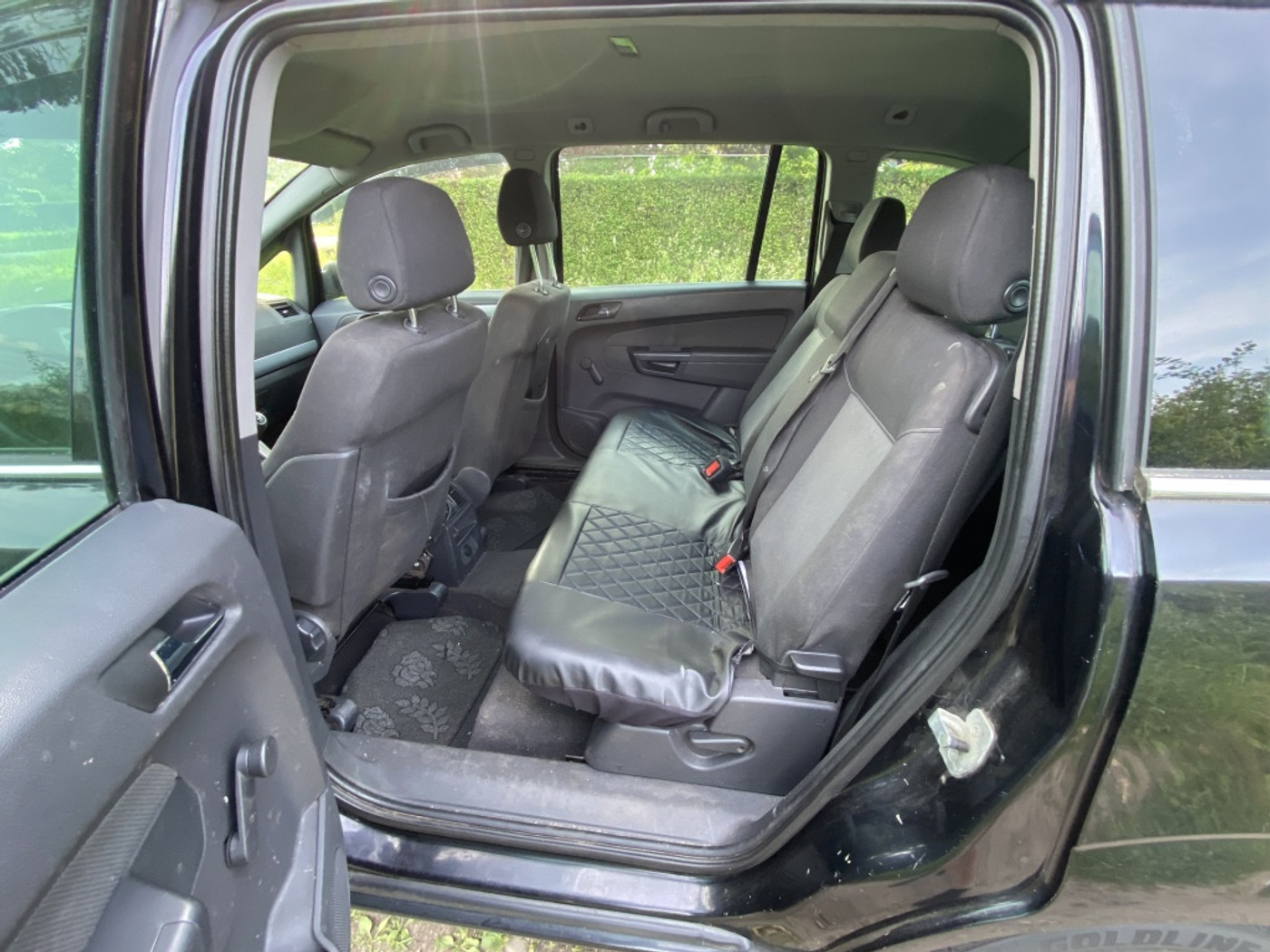 Foto van Opel Zafira