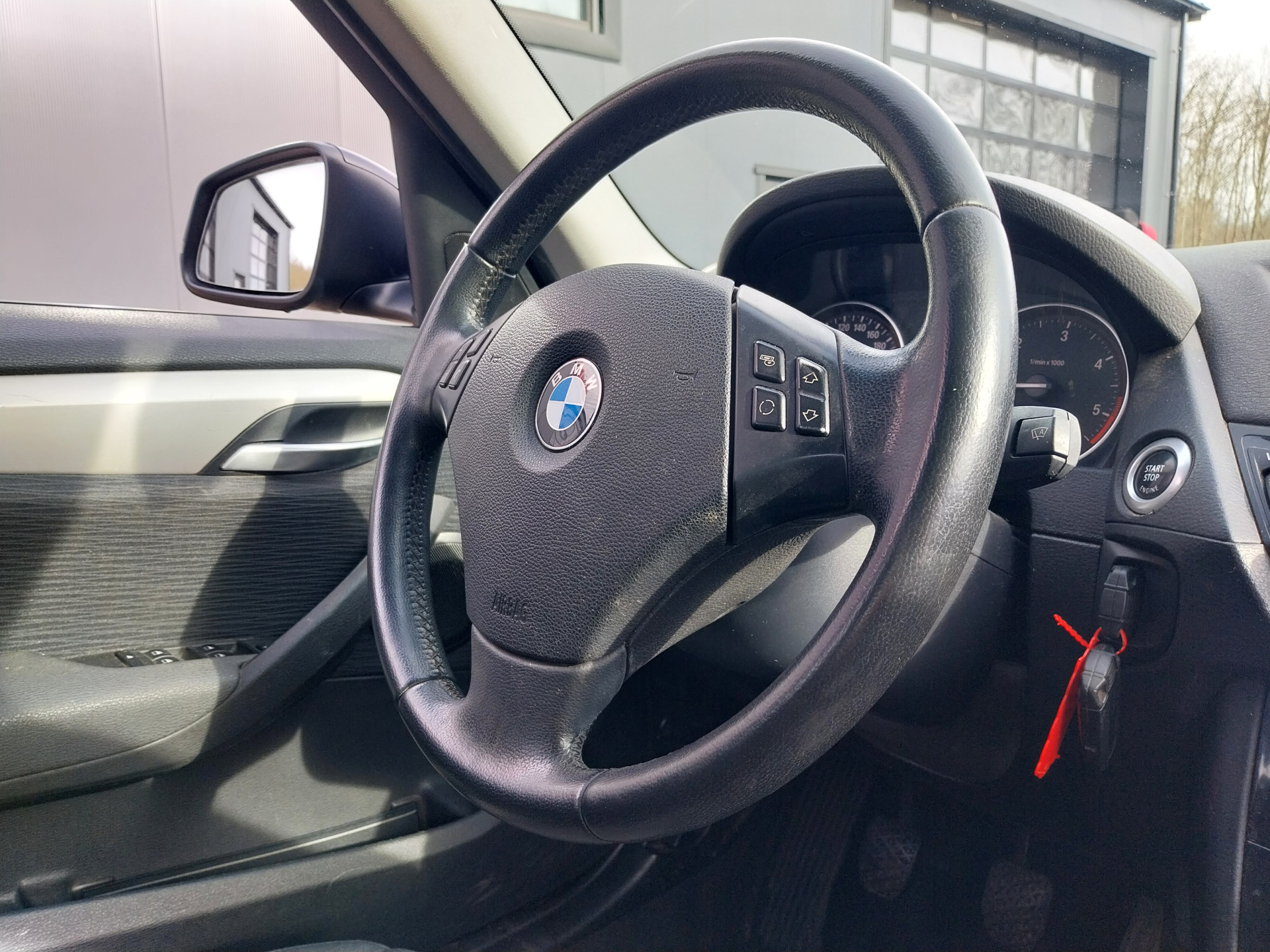 Foto van BMW X1 Sdrive18d
