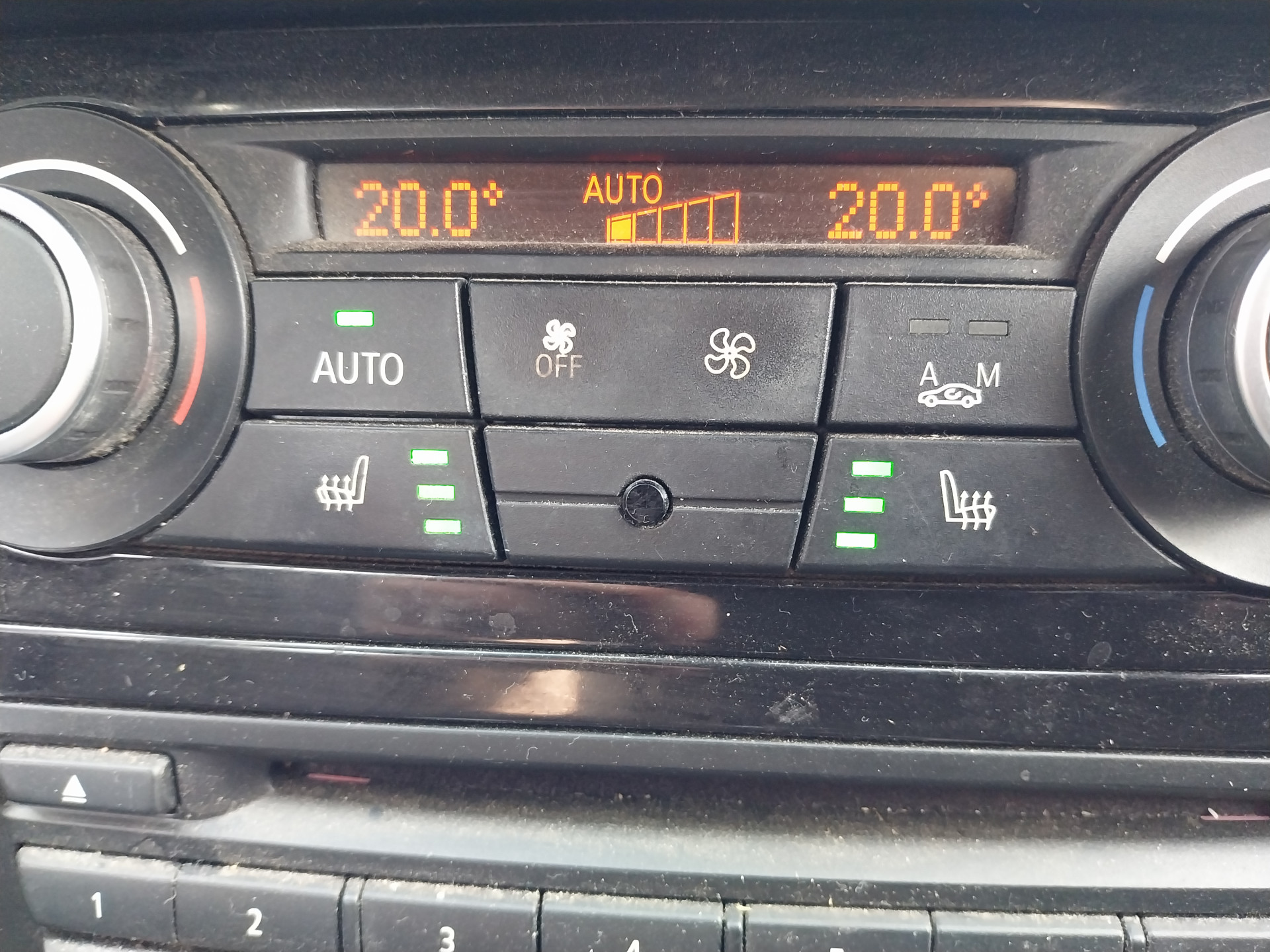Foto van BMW X1 Sdrive18d