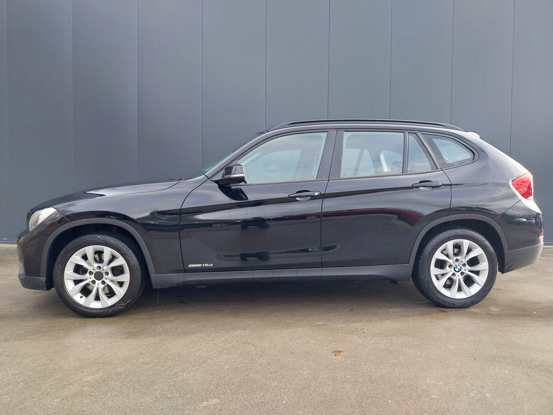 Foto van BMW X1 Sdrive18d