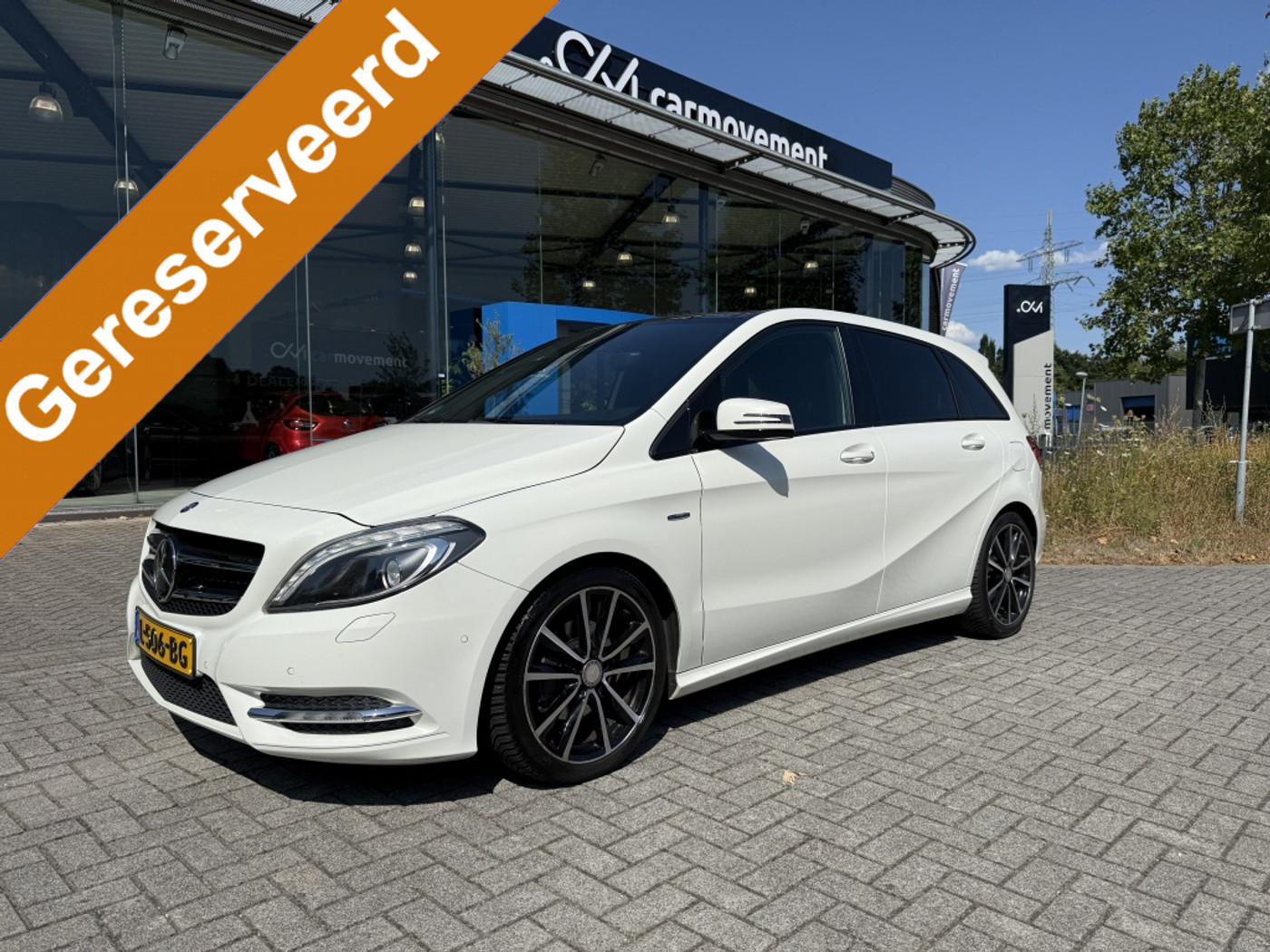 Mercedes-Benz B 200 200 AUT | Night pakket | Pano | afn trekhaak | OH aanwezig | stoel verw. 2012 - voorkant