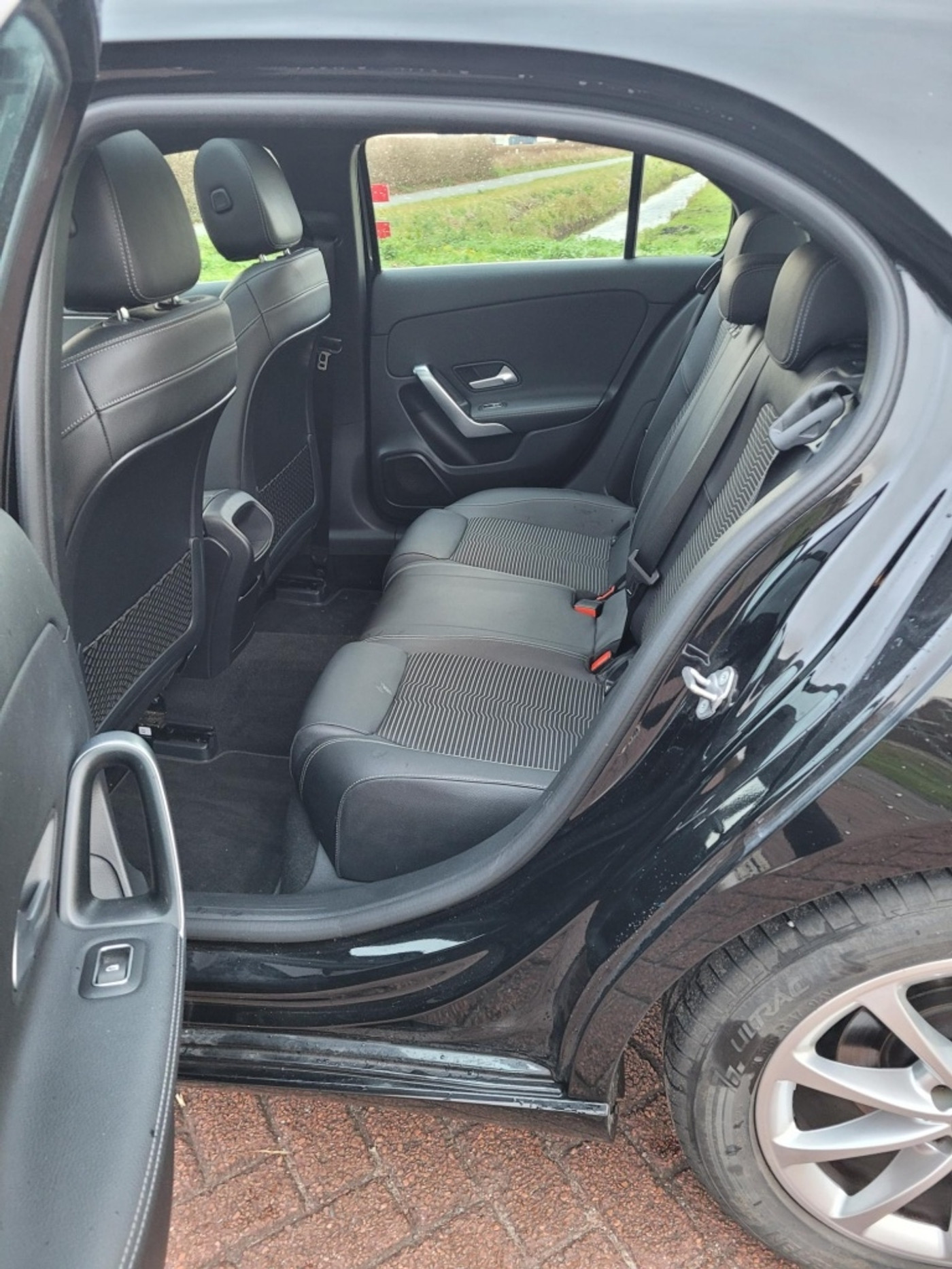 Foto van Mercedes-Benz A 200