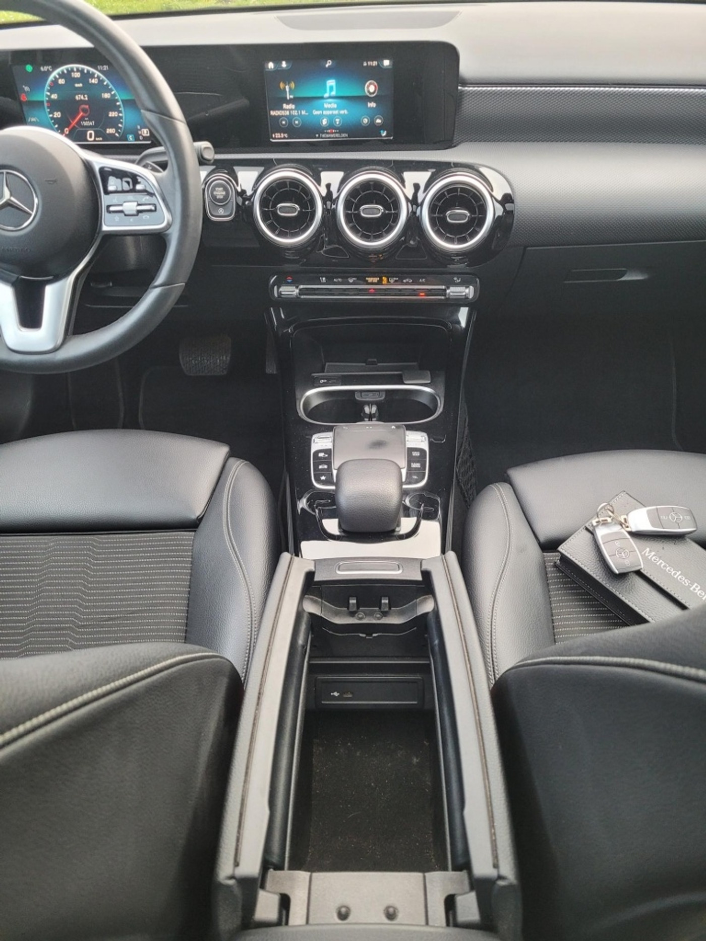 Foto van Mercedes-Benz A 200