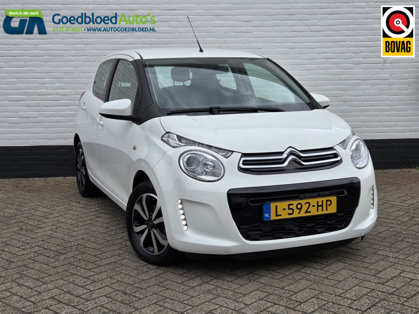 Citroen C1 1.0 VTi Shine | Carplay | Camera | LM Velgen 2021 - voorkant