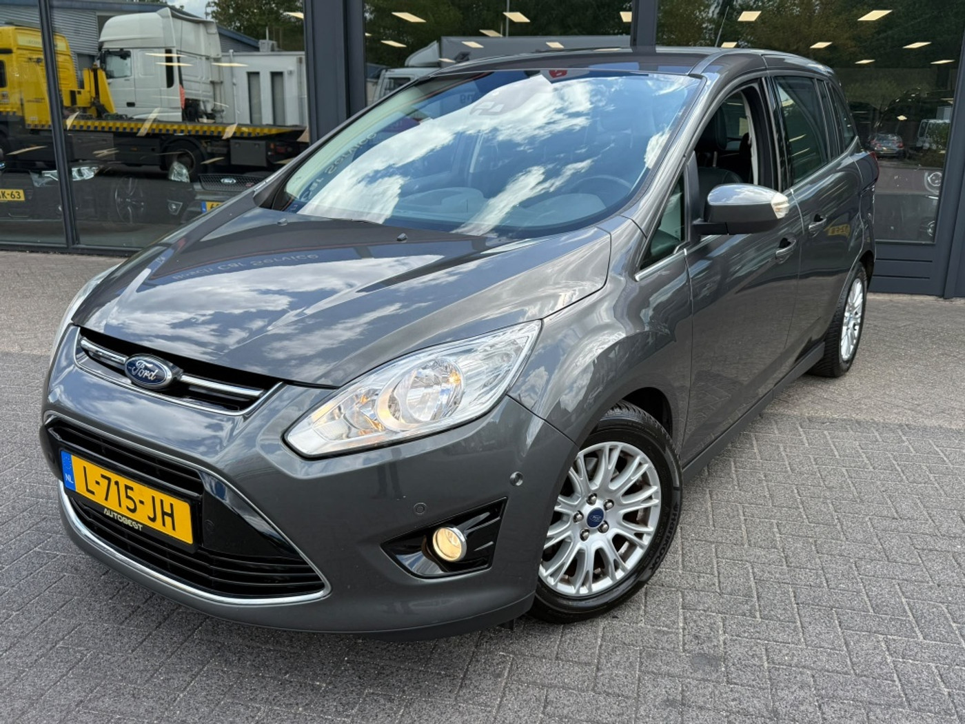 Ford Grand C-max 1.6 Eco. Titanium Full options “NAP” 119.000 KM 2015 - voorkant