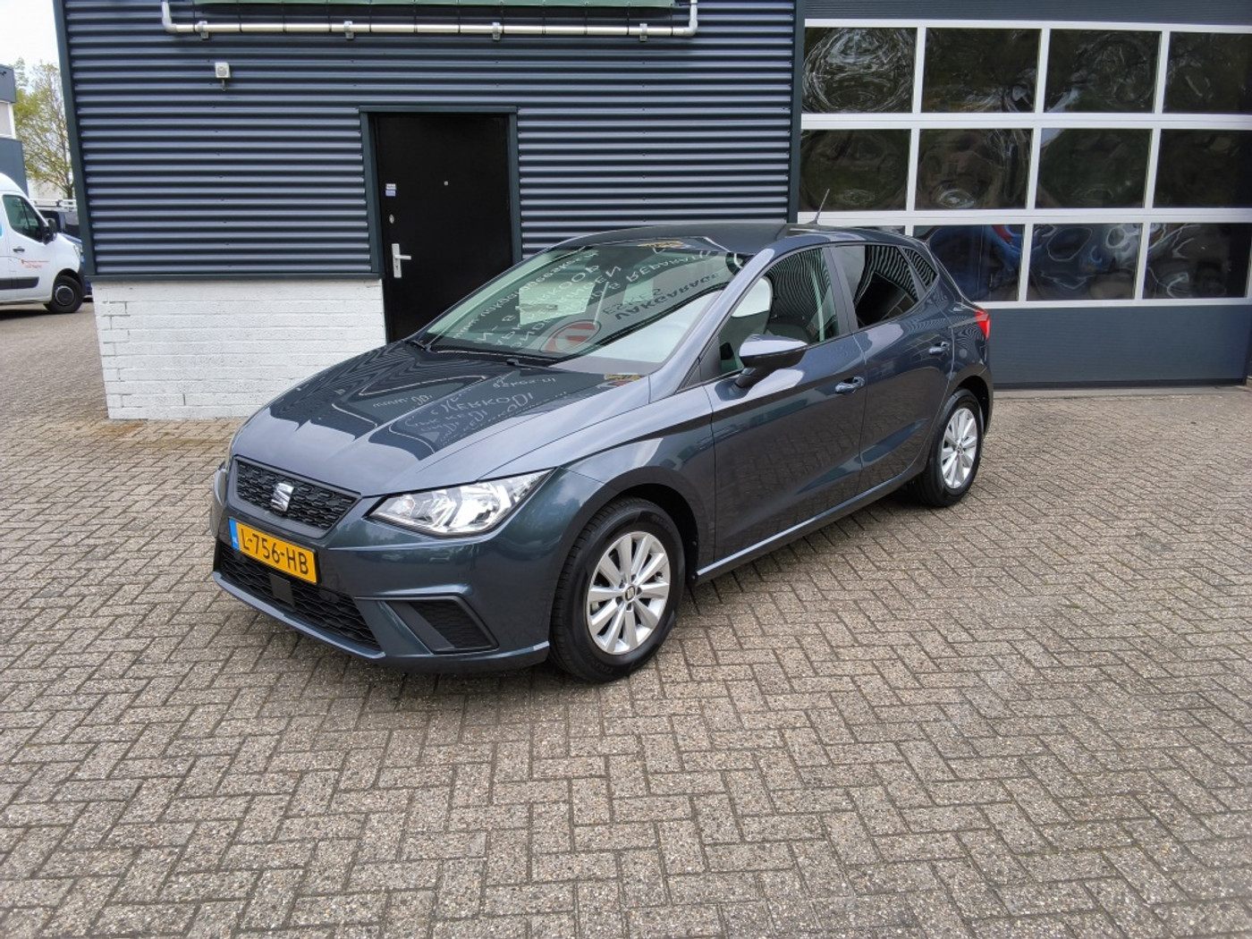 Seat Ibiza 1.0 TSI Style Business Intense | Navigatie | 1e eigenaar. 2021 - voorkant