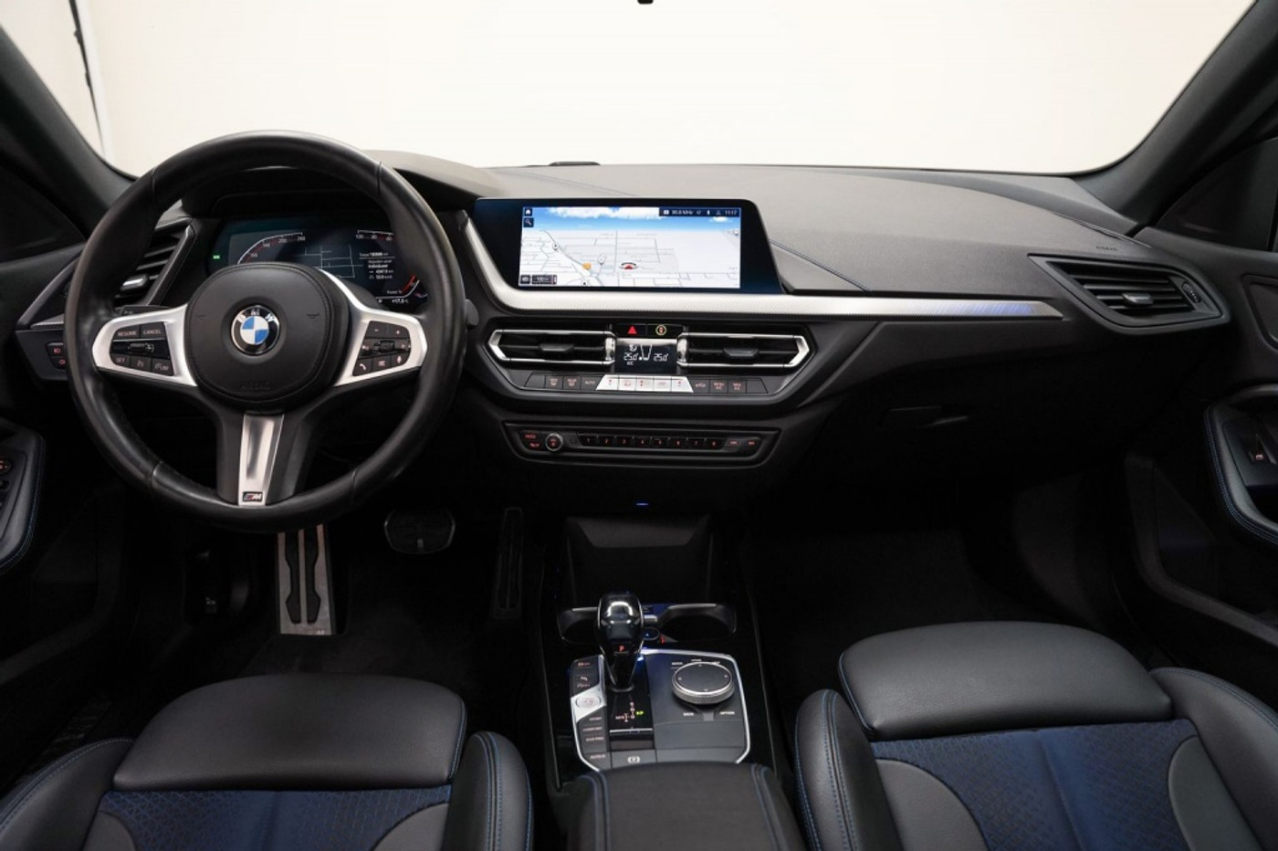 Foto van BMW 218i