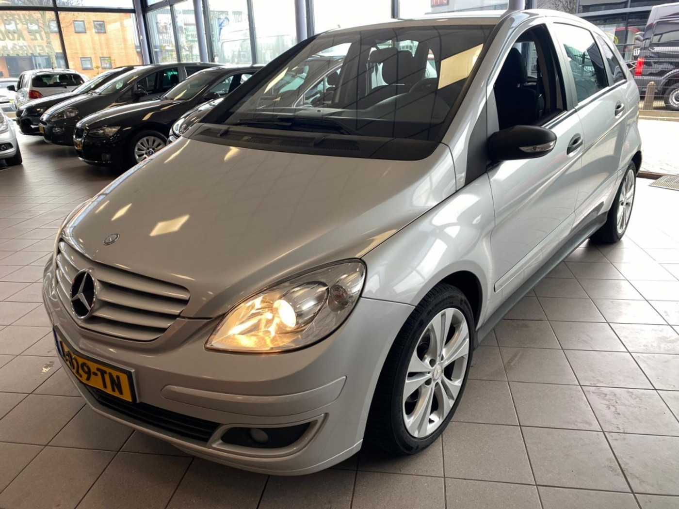 Mercedes-Benz B 170 170 AUTOMAAT NW APK BJ 2006 !!! 2006 - voorkant