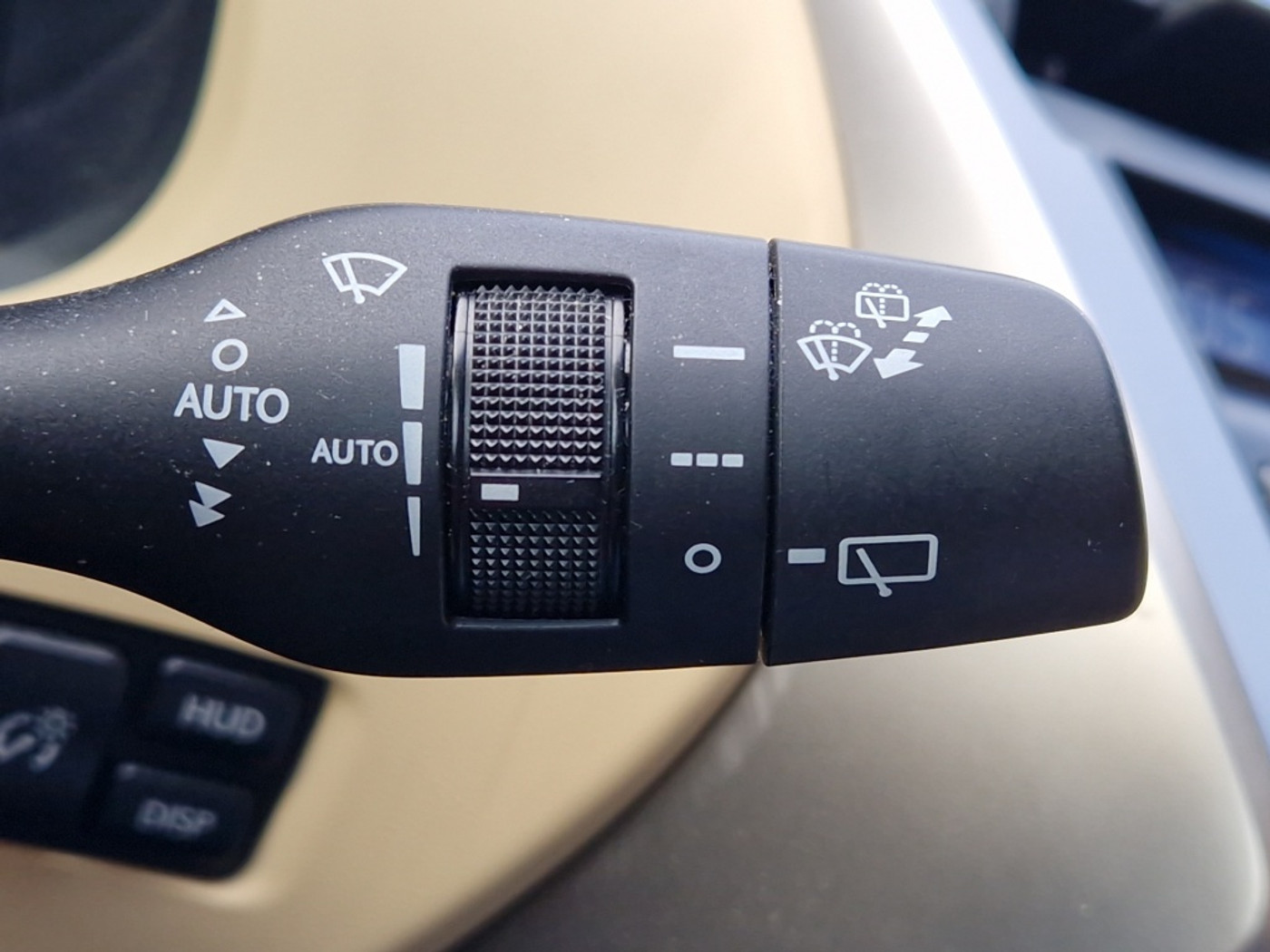 Foto van Lexus Lexus Nx300h