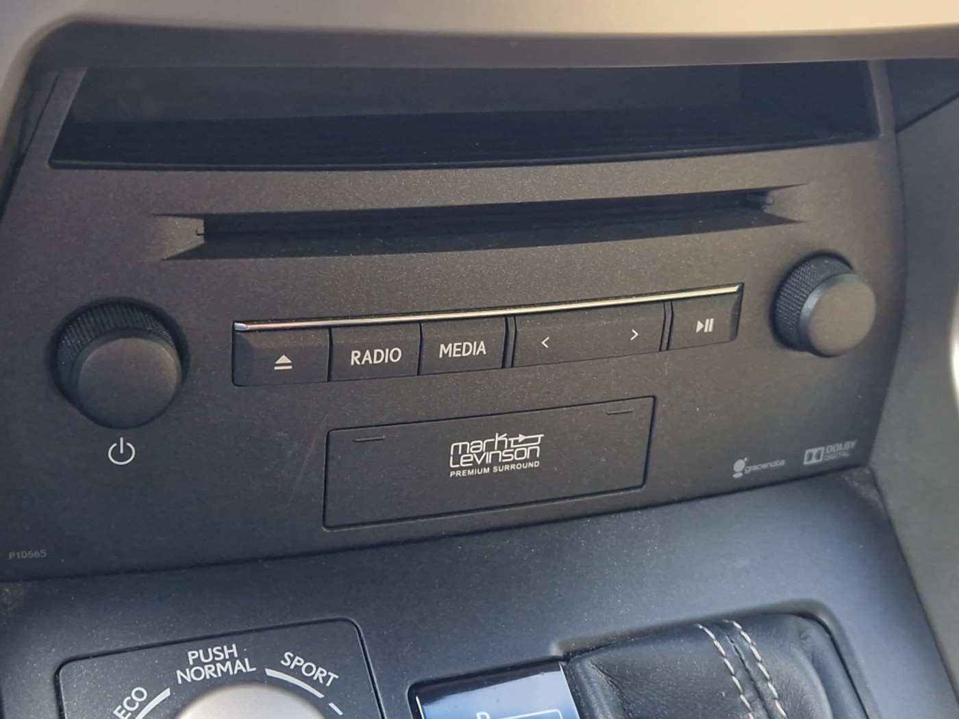 Foto van Lexus Lexus Nx300h