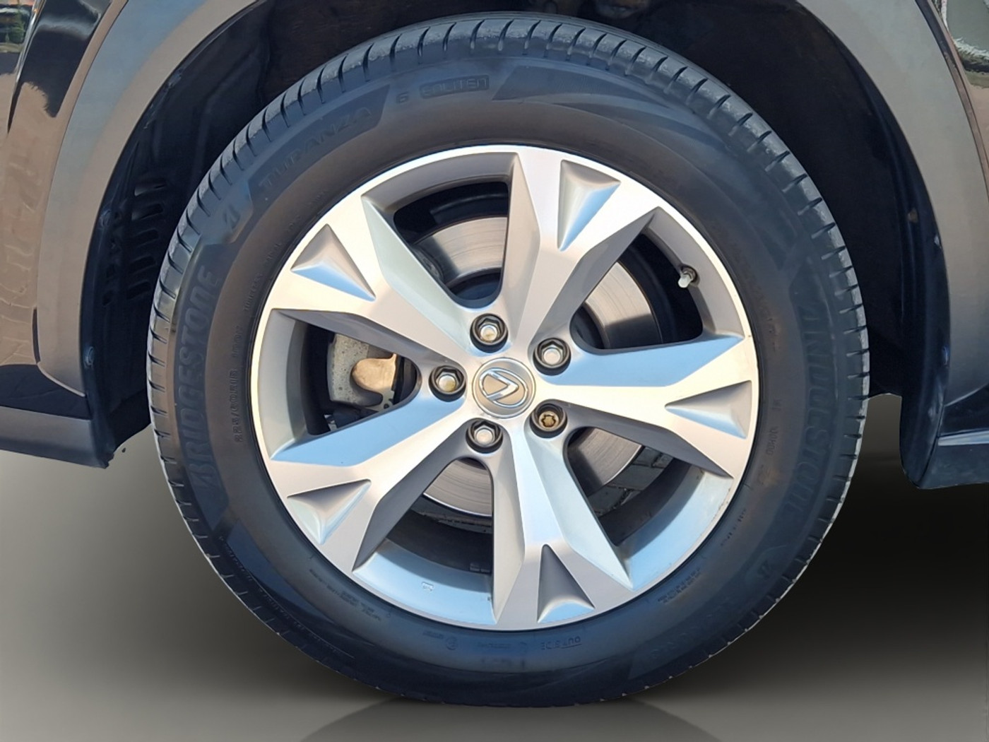Foto van Lexus Lexus Nx300h