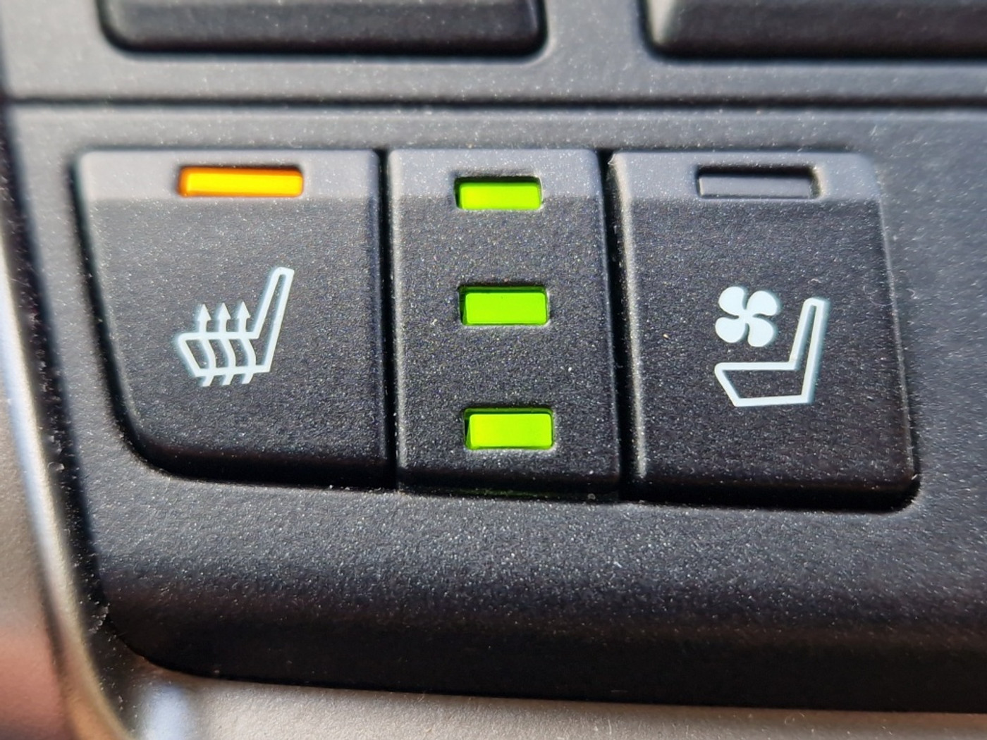 Foto van Lexus Lexus Nx300h