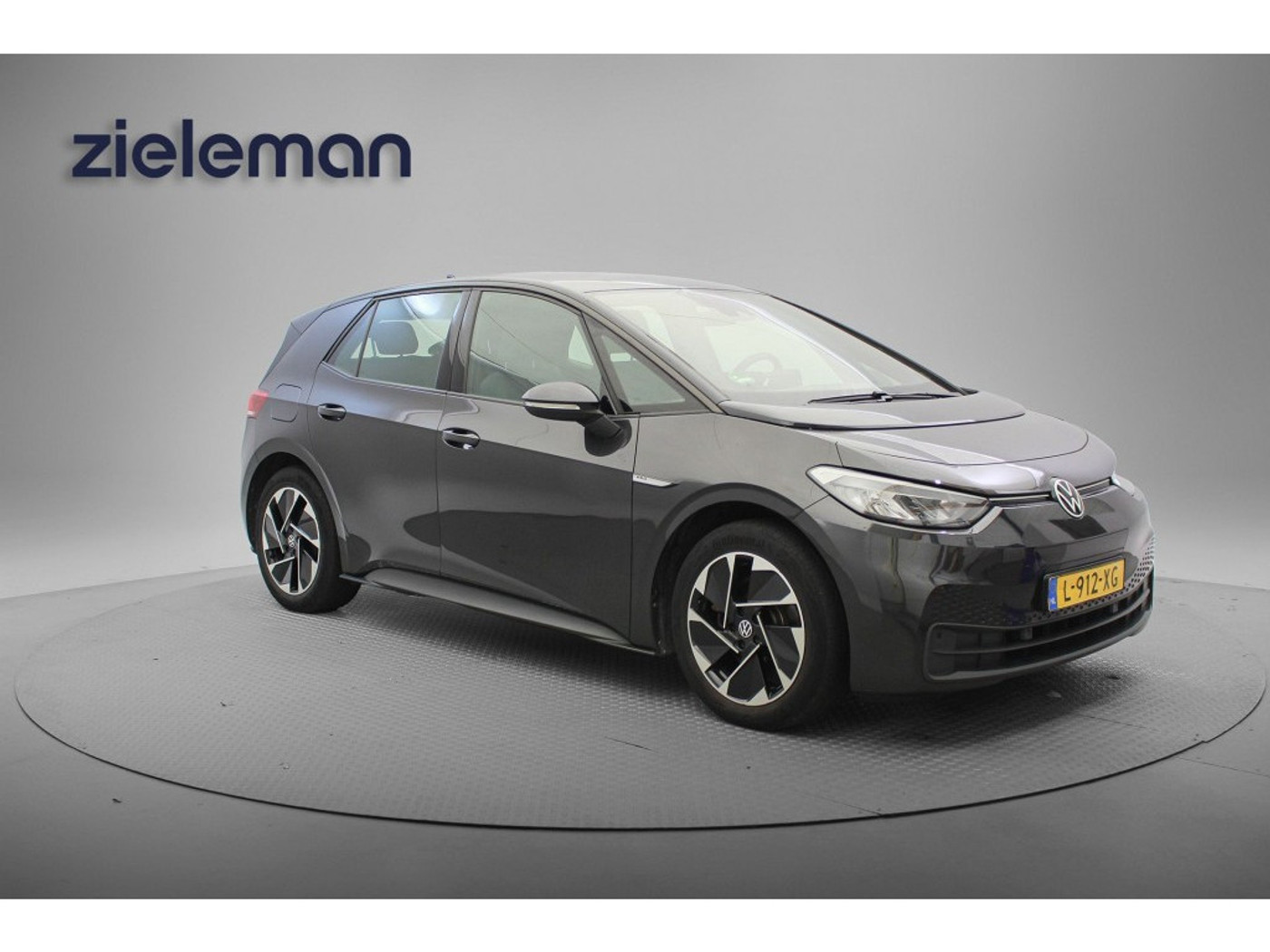 Volkswagen Id.3 Life 58 kWh 2021 - voorkant