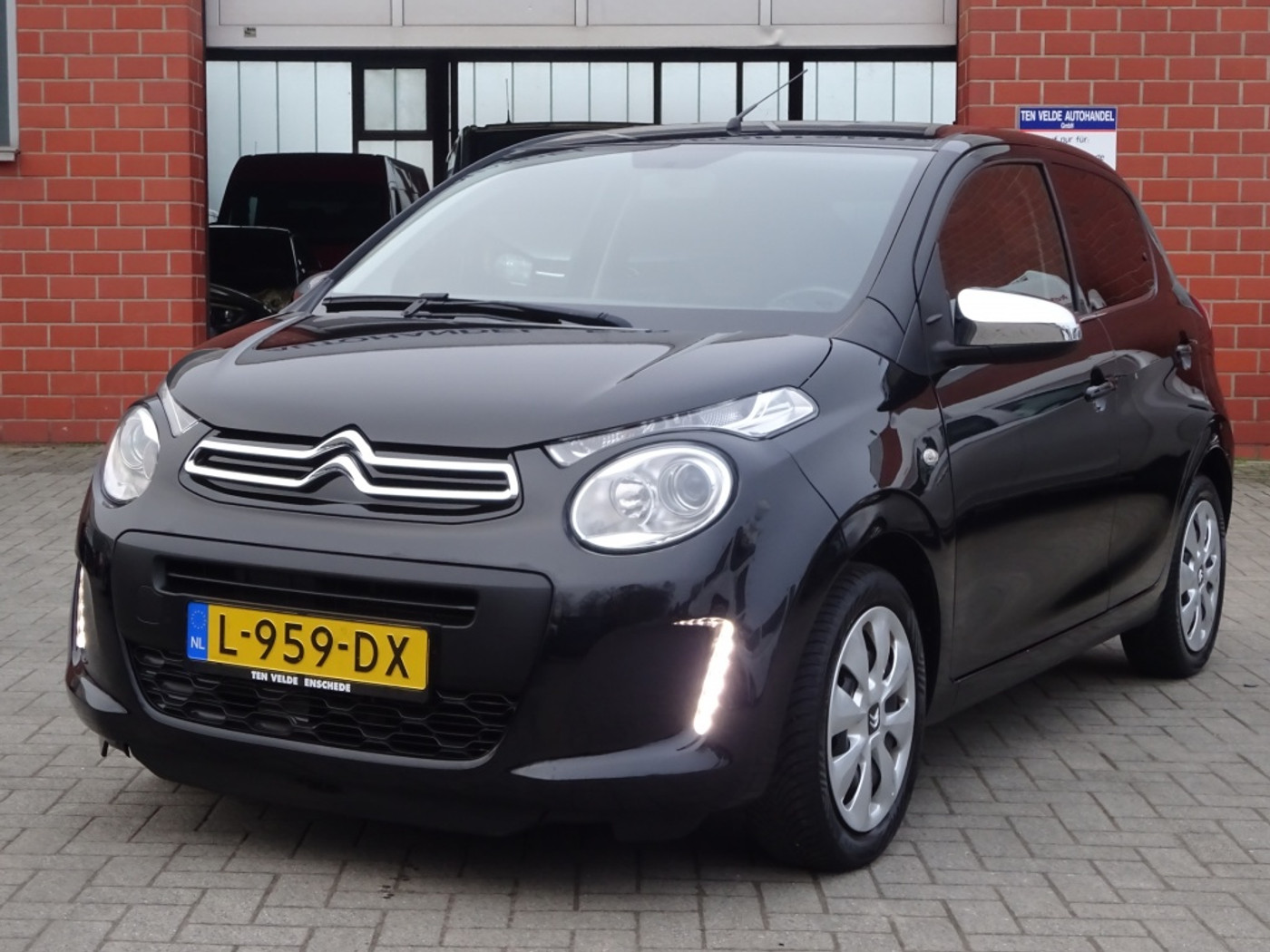 Citroen C1 1.0 VTi Feel 2022 - voorkant