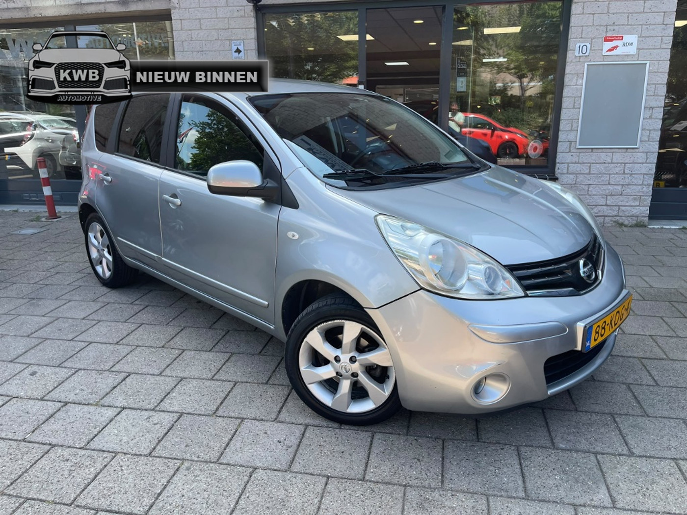 Nissan Nissan Note 1.6 5Drs Airco Nieuwe apk Nieuwe airco Trekhaak 2009 - voorkant