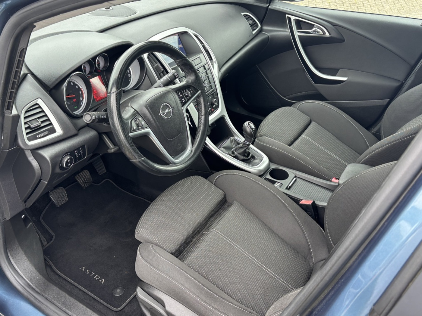 Foto van Opel Astra Sports Tourer