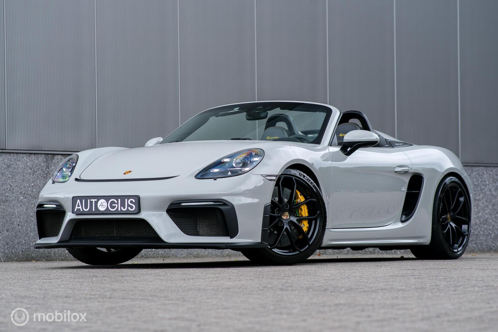 Porsche 718 Boxster Spyder 4.0 | Keramisch | BTW auto | NAP NL auto | OPF delete | Sportchono | Comfortseats | Alcantara | Carbon | LED | 2022 - voorkant