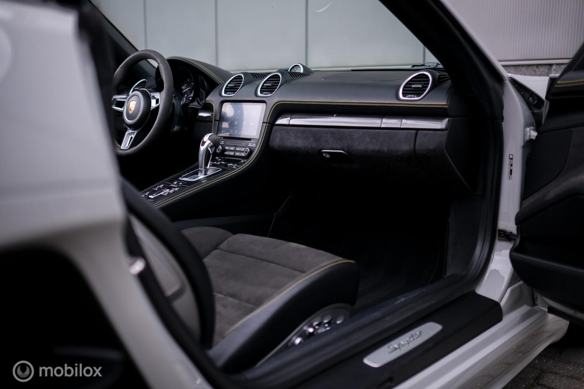 Foto van Porsche 718 Boxster Spyder