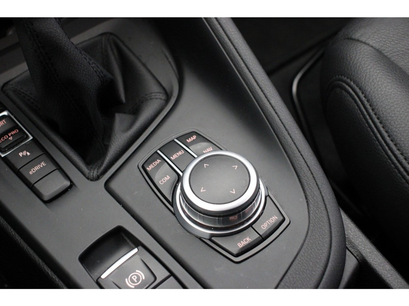 Foto van BMW X1 Xdrive25e