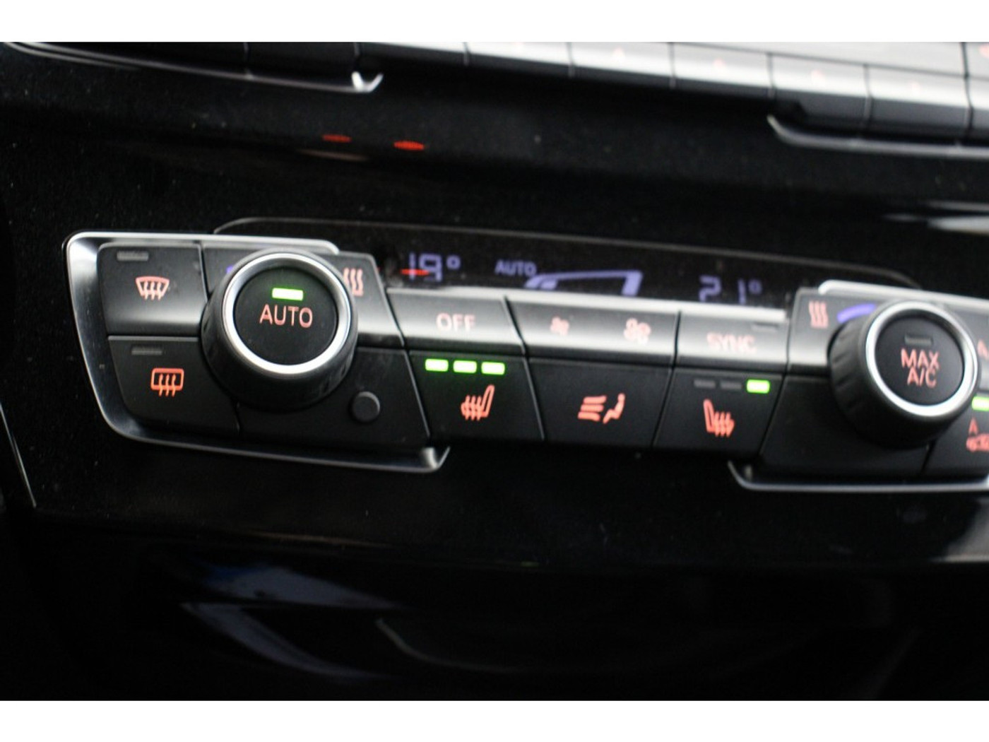 Foto van BMW X1 Xdrive25e