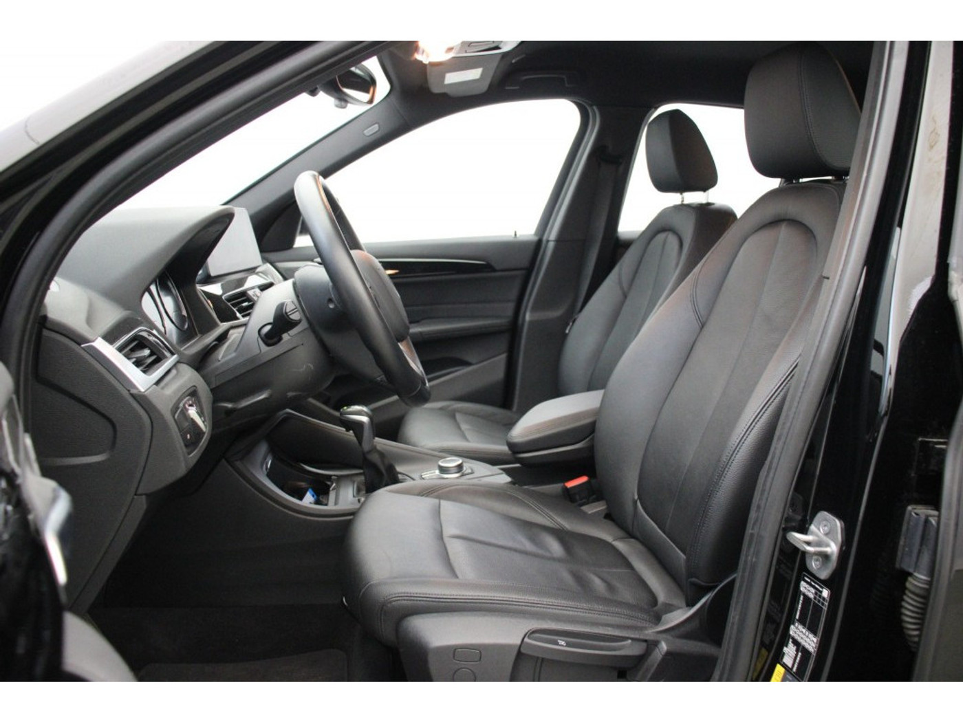 Foto van BMW X1 Xdrive25e
