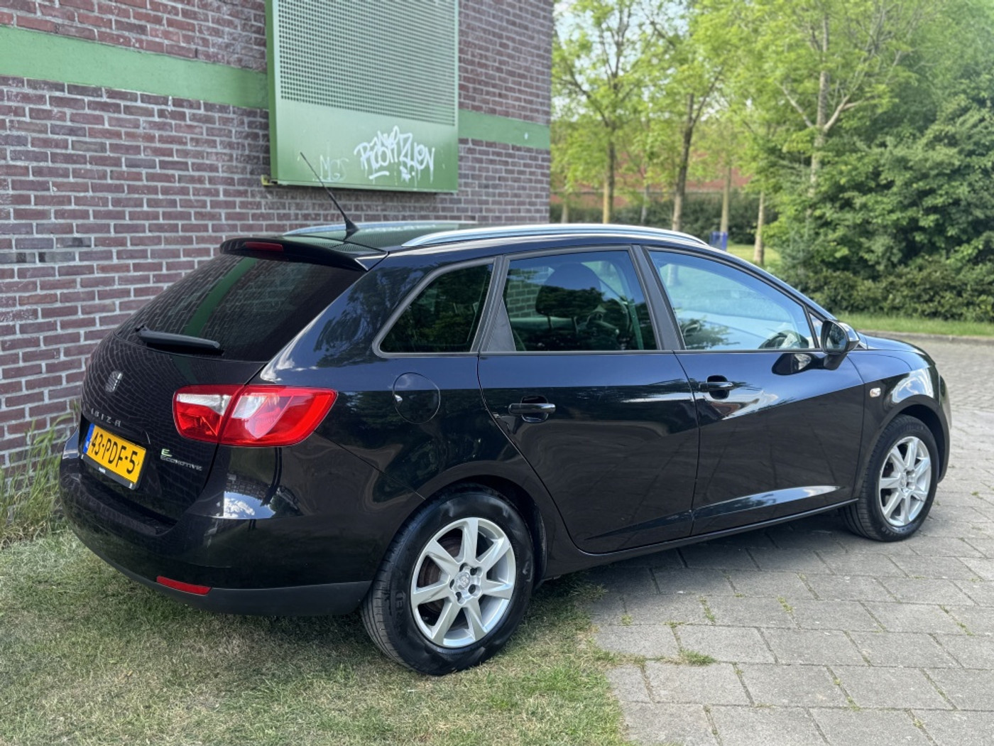 Foto van Seat Ibiza ST