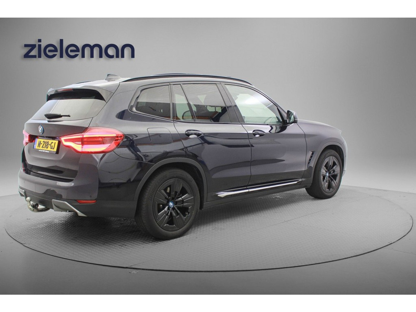 Foto van BMW Ix3