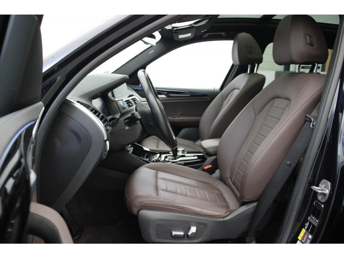 Foto van BMW Ix3