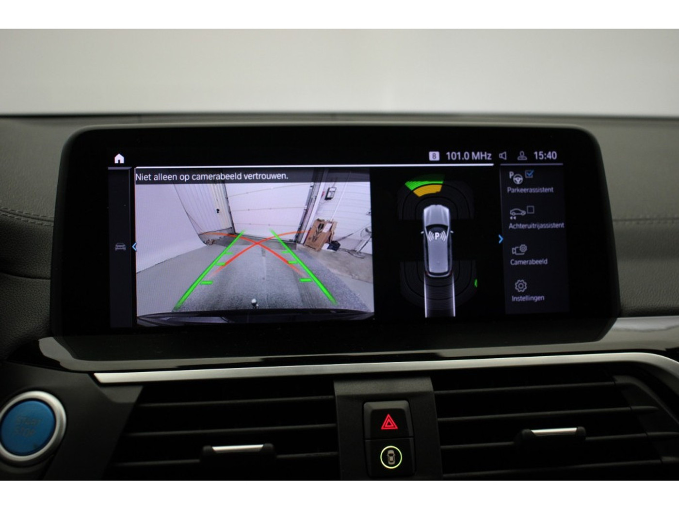 Foto van BMW Ix3