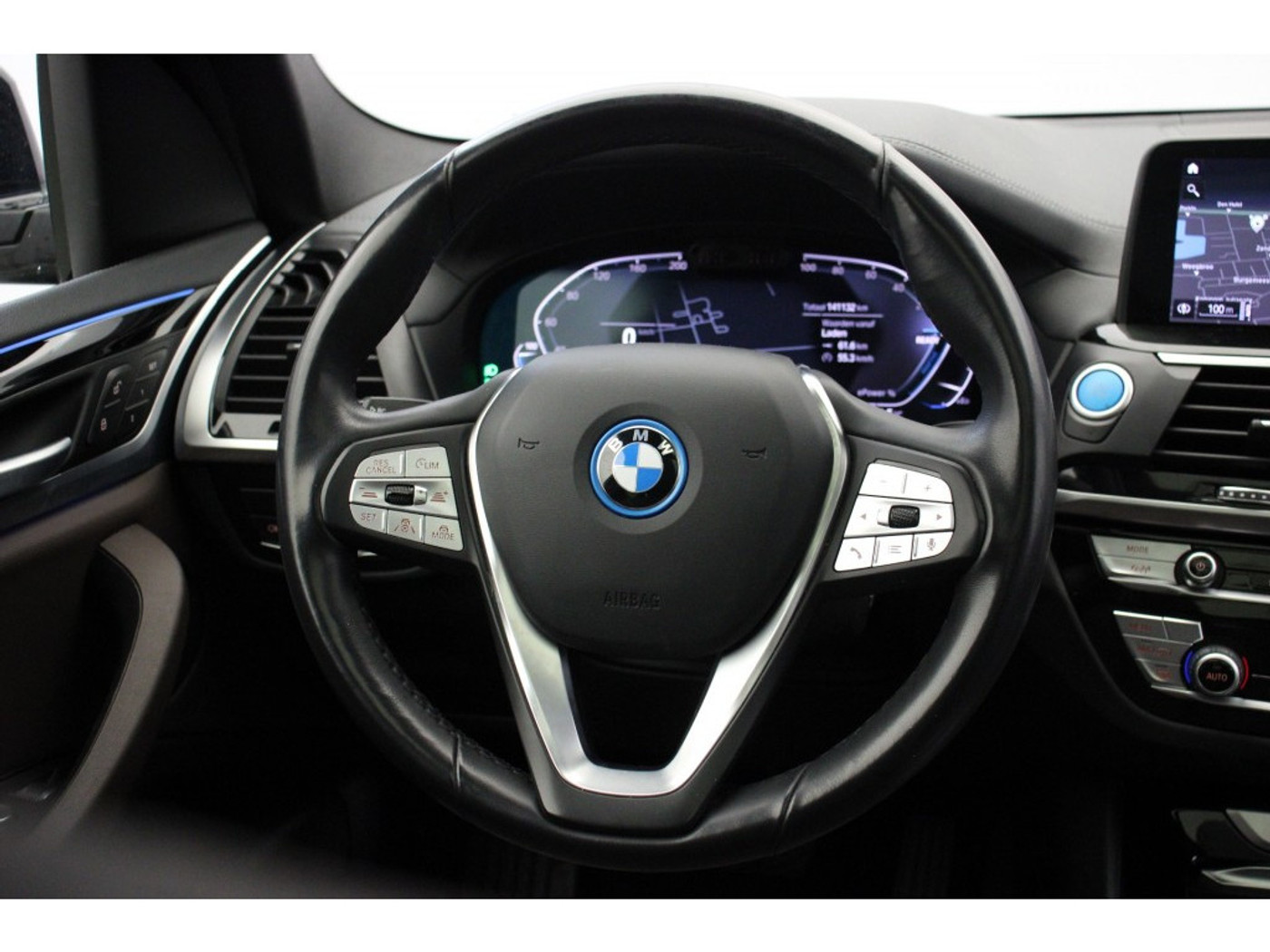 Foto van BMW Ix3