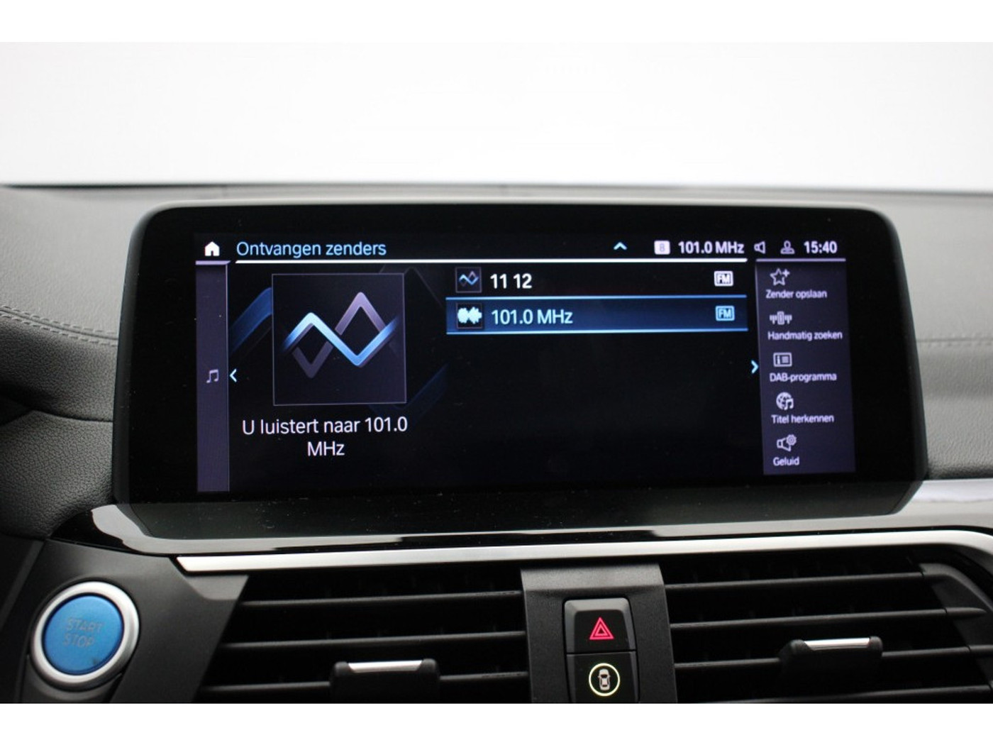Foto van BMW Ix3