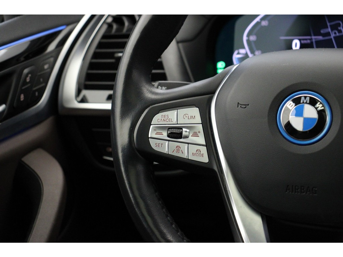 Foto van BMW Ix3