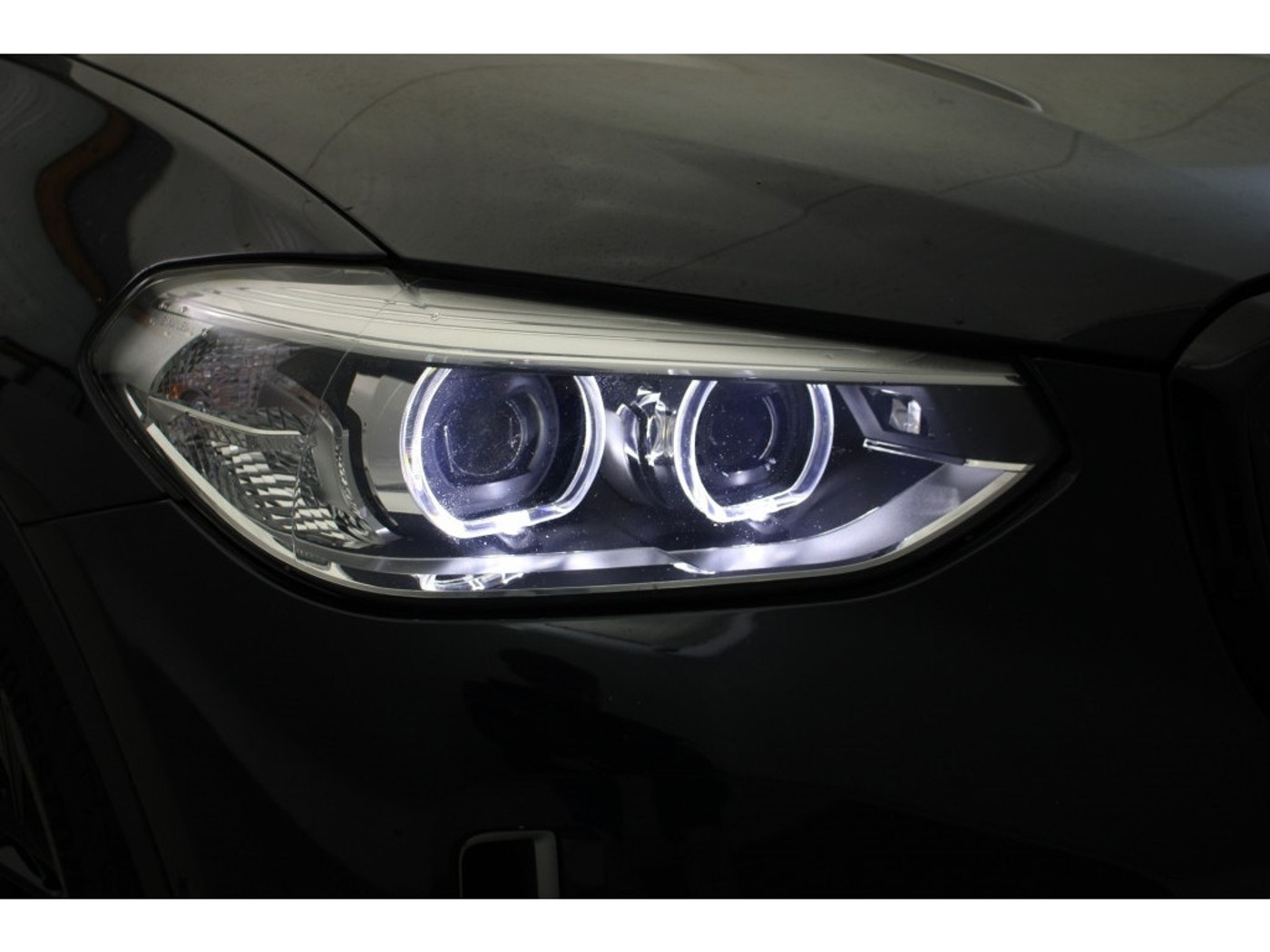 Foto van BMW Ix3
