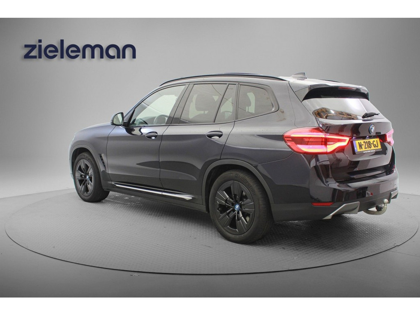 Foto van BMW Ix3