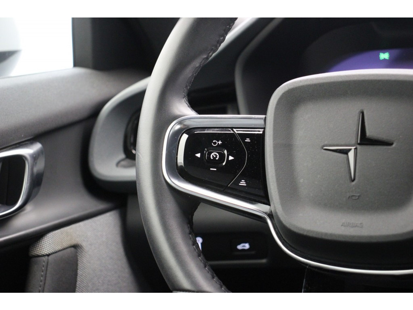 Foto van Polestar 2